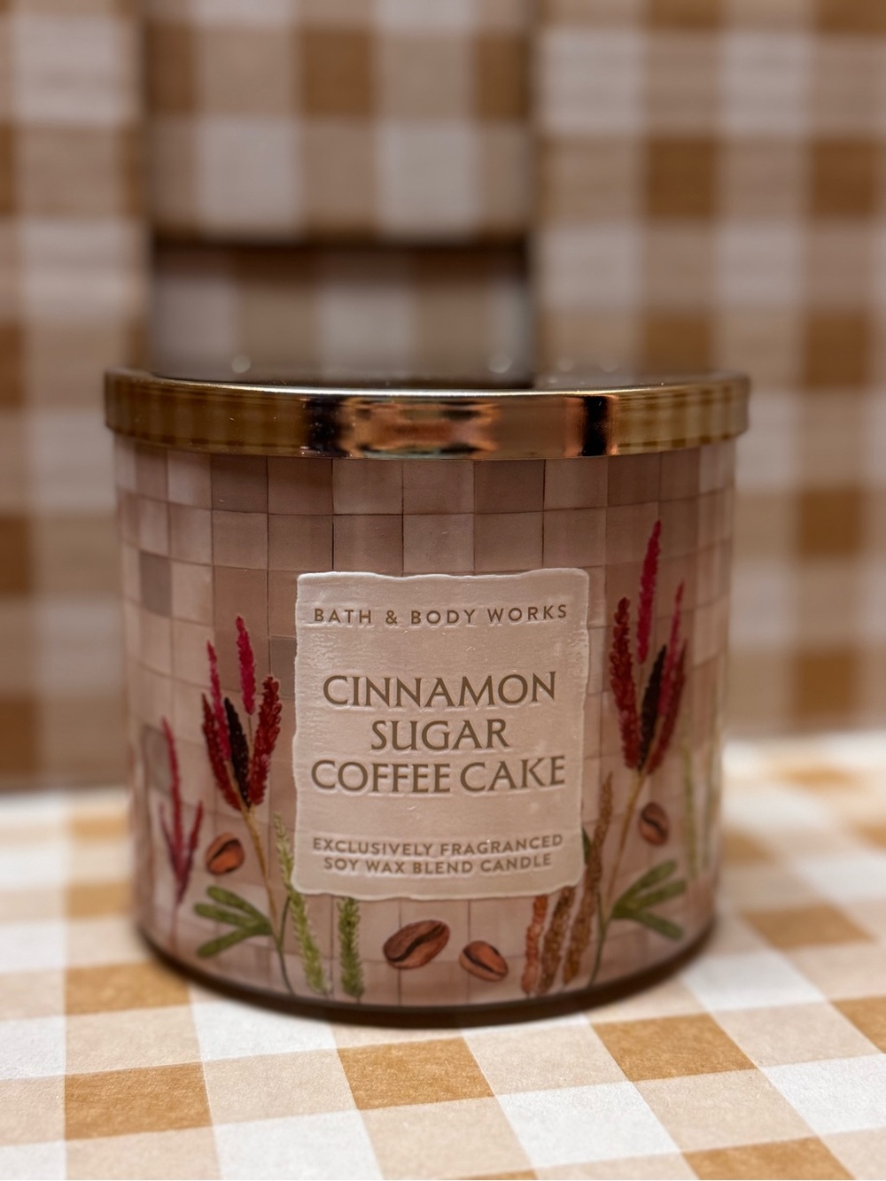NEW B&BW Cinnamon Sugar Coffee Cake 3 wick candle